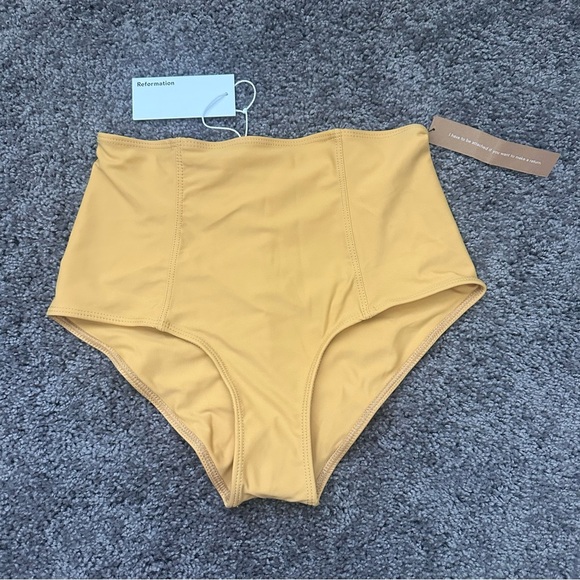 NWT Reformation Mandalay High Rise Bikini Bottom Size Small Yellow Orange Ochre - Picture 3 of 8